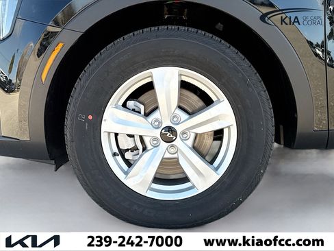 New 2026 Kia Sorento LX image 39