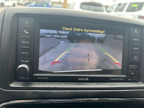 Used 2017 Dodge Grand Caravan GT image 22