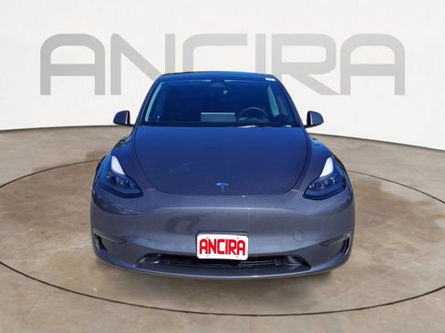 Used 2023 Tesla Model Y Long Range image 8
