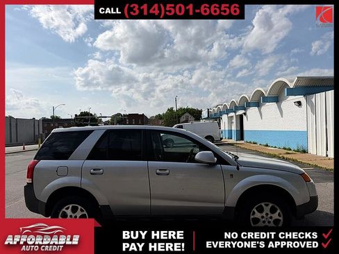 Used 2005 Saturn Vue 2WD V6 w/ Comfort Pkg image 6