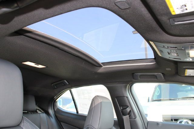 Certified 2025 Lexus UX 300h FWD image 6