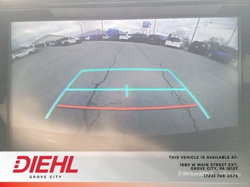 Used 2022 Toyota Highlander XLE image 25