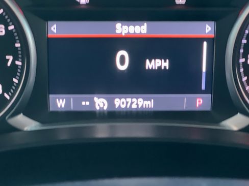 Used 2021 GMC Terrain SLT image 22