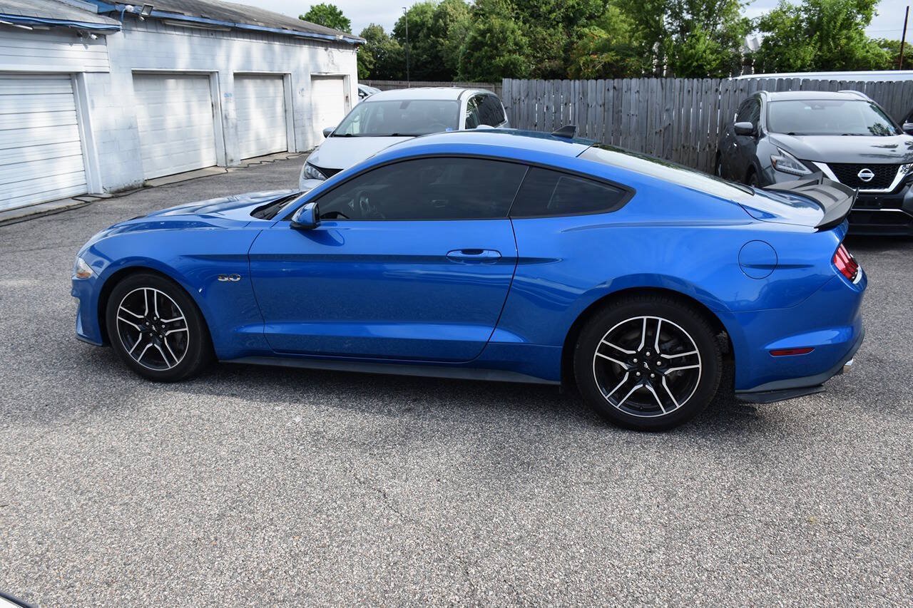 Used 2021 Ford Mustang GT w/ Equipment Group 301A RWD image 3