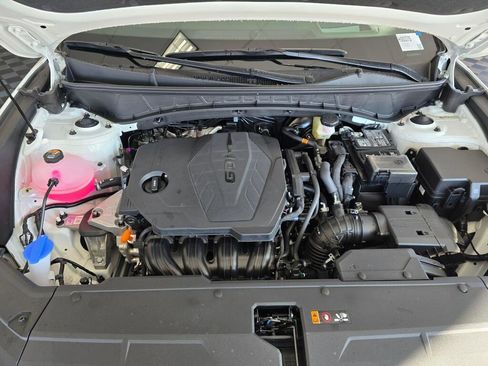 New 2026 Hyundai Tucson Limited image 12