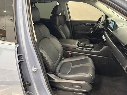 Used 2024 Honda Pilot Touring image 52