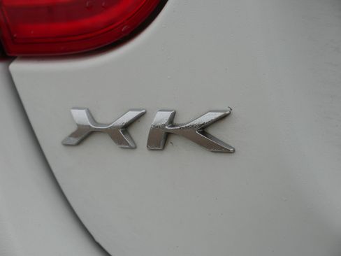 Used 2013 Jaguar XKR R image 13