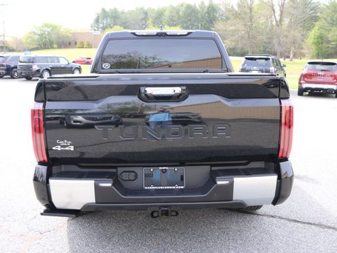 Used 2024 Toyota Tundra Limited AWD/4WD image 4