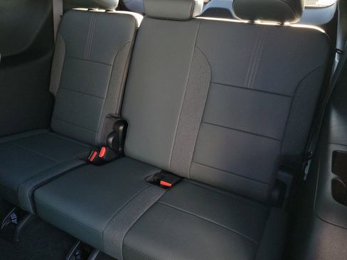 New 2026 GMC Acadia AT4 w/ Luxury Package image 8