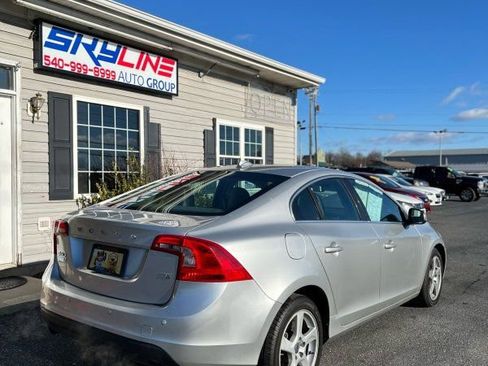 Used 2012 Volvo S60 T5 image 3