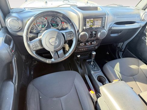 Used 2016 Jeep Wrangler Unlimited Sport w/ Quick Order Package 24S image 15