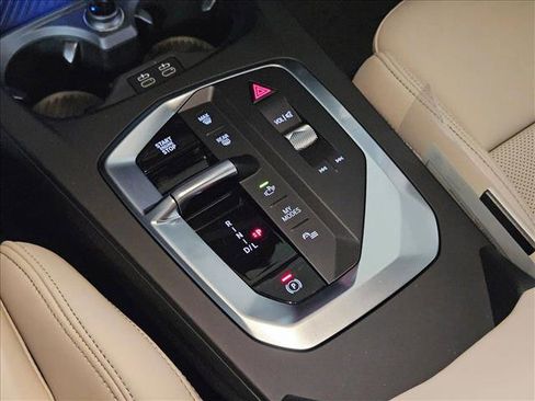 Used 2026 BMW 228i xDrive w/ Technology Package image 11