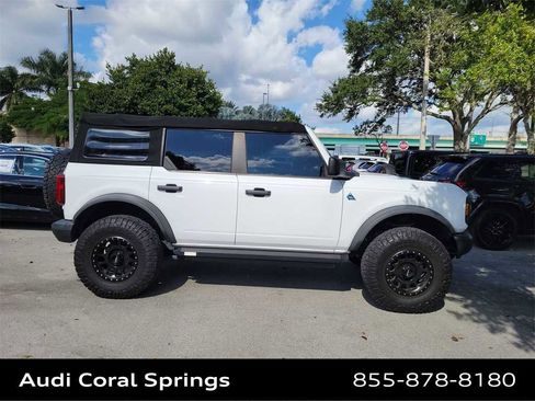 Used 2023 Ford Bronco Black Diamond image 9