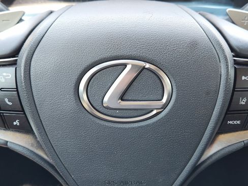 Used 2021 Lexus ES 350 Ultra Luxury w/ Accessory Package 2 FWD image 38