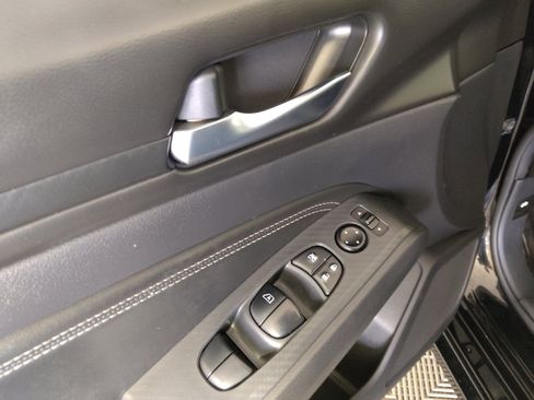 Used 2020 Nissan Altima 2.5 S FWD image 27