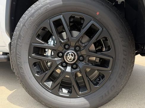 New 2026 Toyota Tundra SR5 RWD image 9