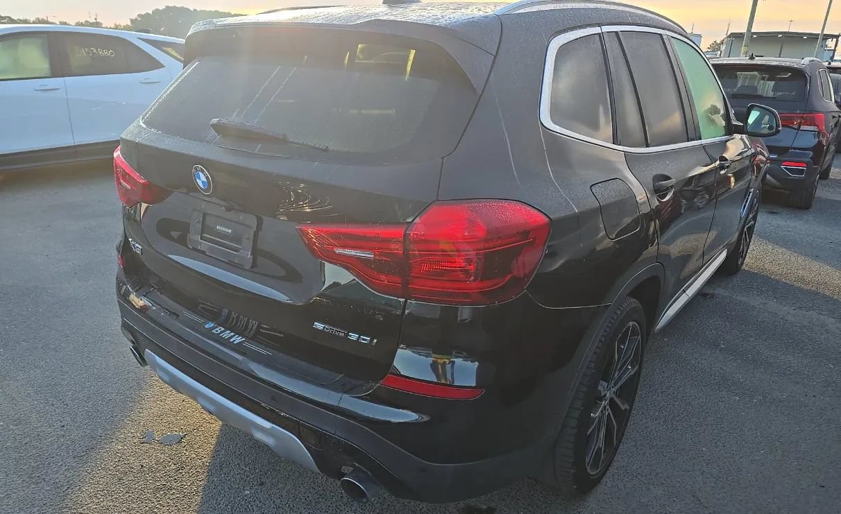 Used 2019 BMW X3 sDrive30i RWD image 3
