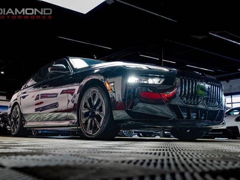 Used 2023 BMW i7 xDrive60 image 63