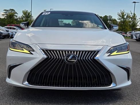 Used 2019 Lexus ES 350 w/ Accessory Package FWD image 8