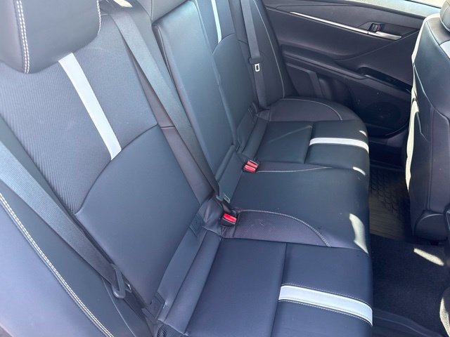 Used 2025 Toyota Camry SE w/ Convenience Package FWD image 18