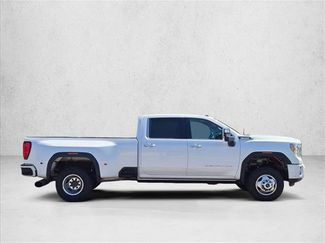 Used 2022 GMC Sierra 3500 Denali w/ Denali Ultimate Package AWD/4WD video 4