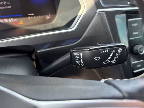 Used 2023 Volkswagen Tiguan S w/ Driver Assistance Package FWD image 17