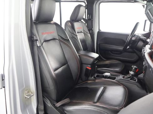 Used 2023 Jeep Wrangler Unlimited Rubicon w/ Dual Top Group AWD/4WD image 27