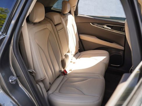 Used 2023 Lincoln Nautilus Reserve w/ Equipment Group 201A image 26