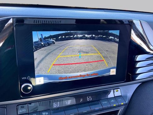 Used 2025 Toyota Camry LE FWD image 26