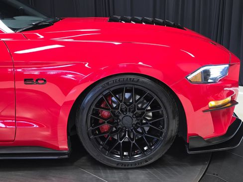 Used 2019 Ford Mustang GT w/ Equipment Group 301A RWD image 38