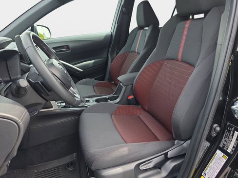 Used 2025 Toyota Corolla Cross AWD Hybrid image 14