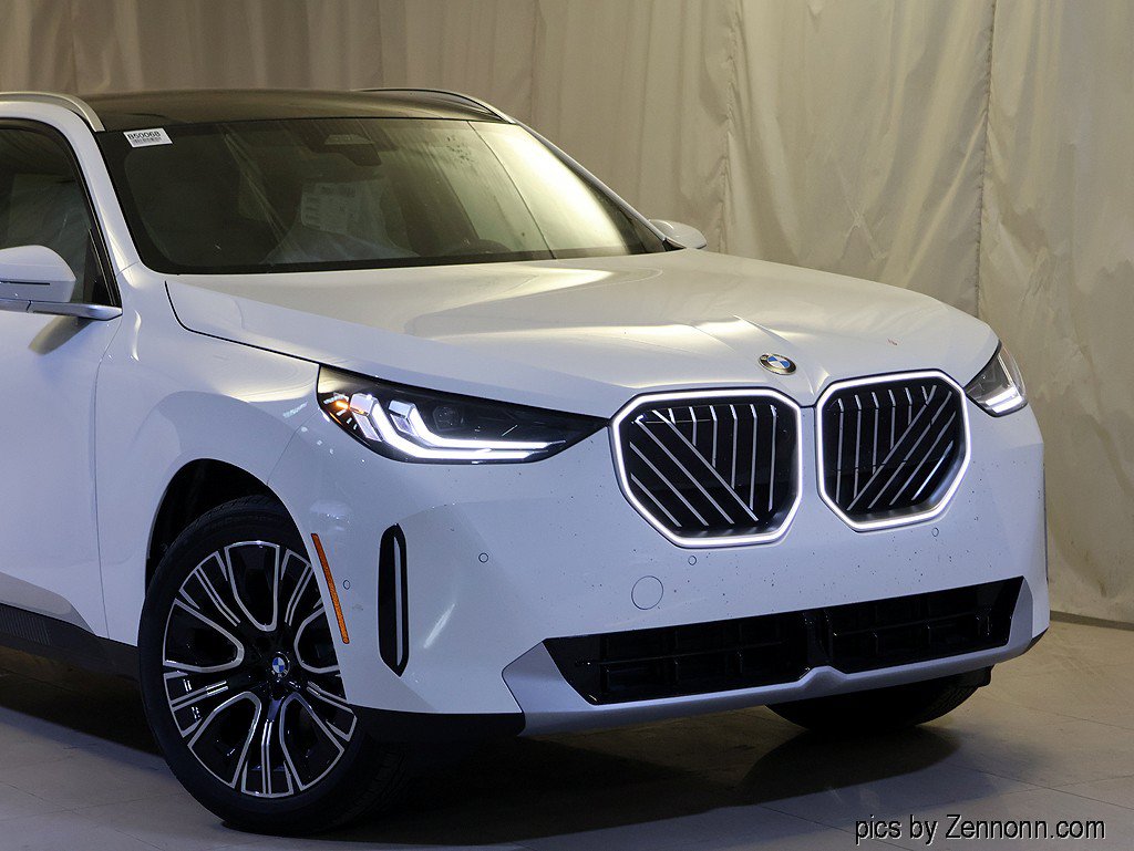 New 2026 BMW X3 xDrive30i w/ Premium Package AWD/4WD image 2