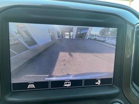 Used 2022 Chevrolet Silverado 1500 High Country AWD/4WD image 9