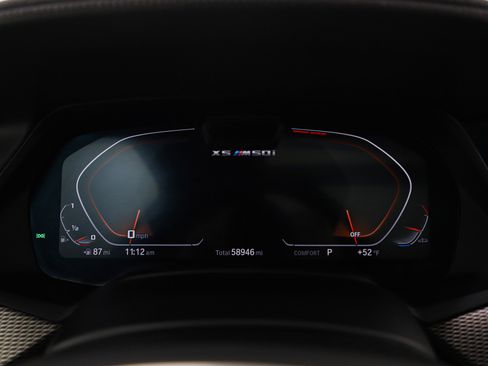 Used 2022 BMW X5 M50i image 32