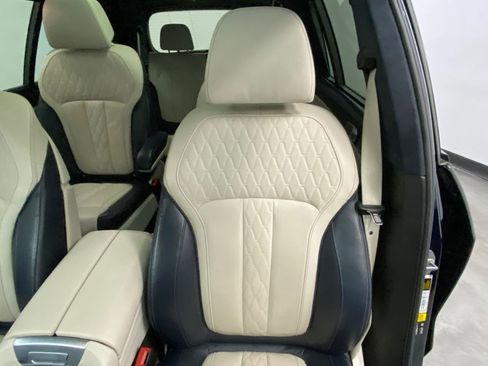 Used 2021 BMW ALPINA XB7 image 22