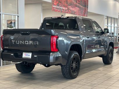 New 2026 Toyota Tundra SR5 w/ SR5 Premium Package