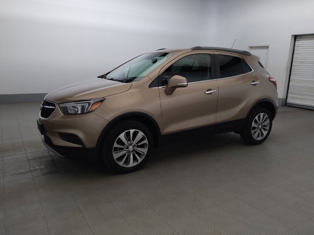 Used 2019 Buick Encore Preferred AWD/4WD image 2