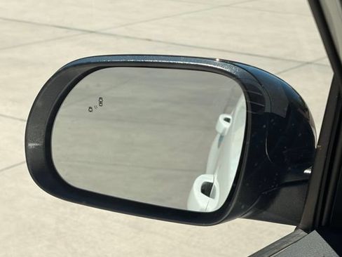 Used 2025 Kia Soul S FWD image 8