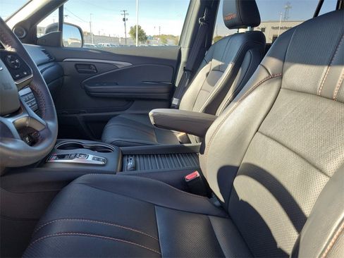 Used 2023 Honda Passport TrailSport image 20