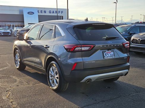 Used 2023 Ford Escape Active w/ Tech Pack #2 image 9