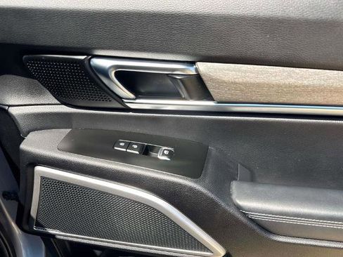 Used 2021 Kia Telluride EX w/ EX Premium Package FWD image 17