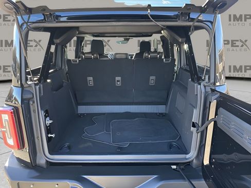 Used 2025 Ford Bronco Outer Banks image 36
