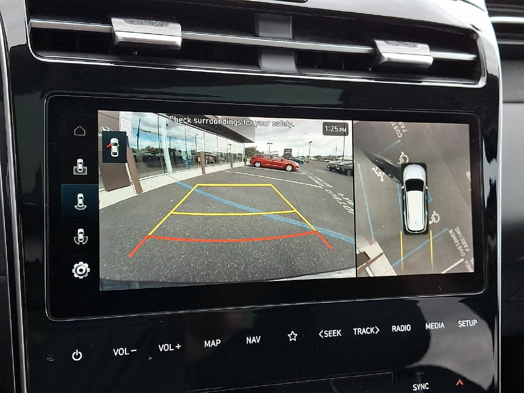 Used 2024 Hyundai Tucson Limited AWD/4WD image 4