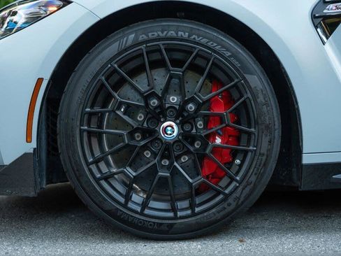 Used 2023 BMW M4 CSL image 29
