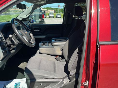 Used 2018 Chevrolet Silverado 1500 LT w/ All Star Edition AWD/4WD image 24