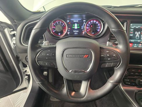 Used 2018 Dodge Challenger R/T Scat Pack w/ Driver Convenience Group image 29