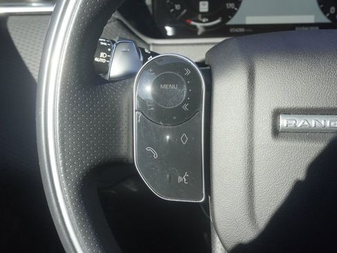 Used 2019 Land Rover Range Rover Velar R-Dynamic SE image 12