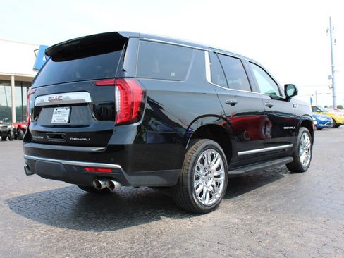 Used 2023 GMC Yukon Denali AWD/4WD image 4