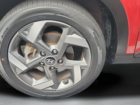 Certified 2023 Hyundai Venue Limited image 2