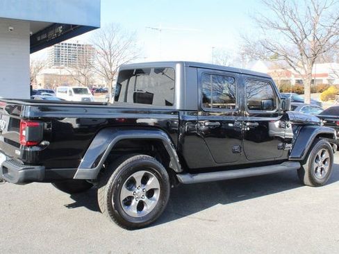 Used 2021 Jeep Gladiator Overland w/ LED Lighting Group image 10